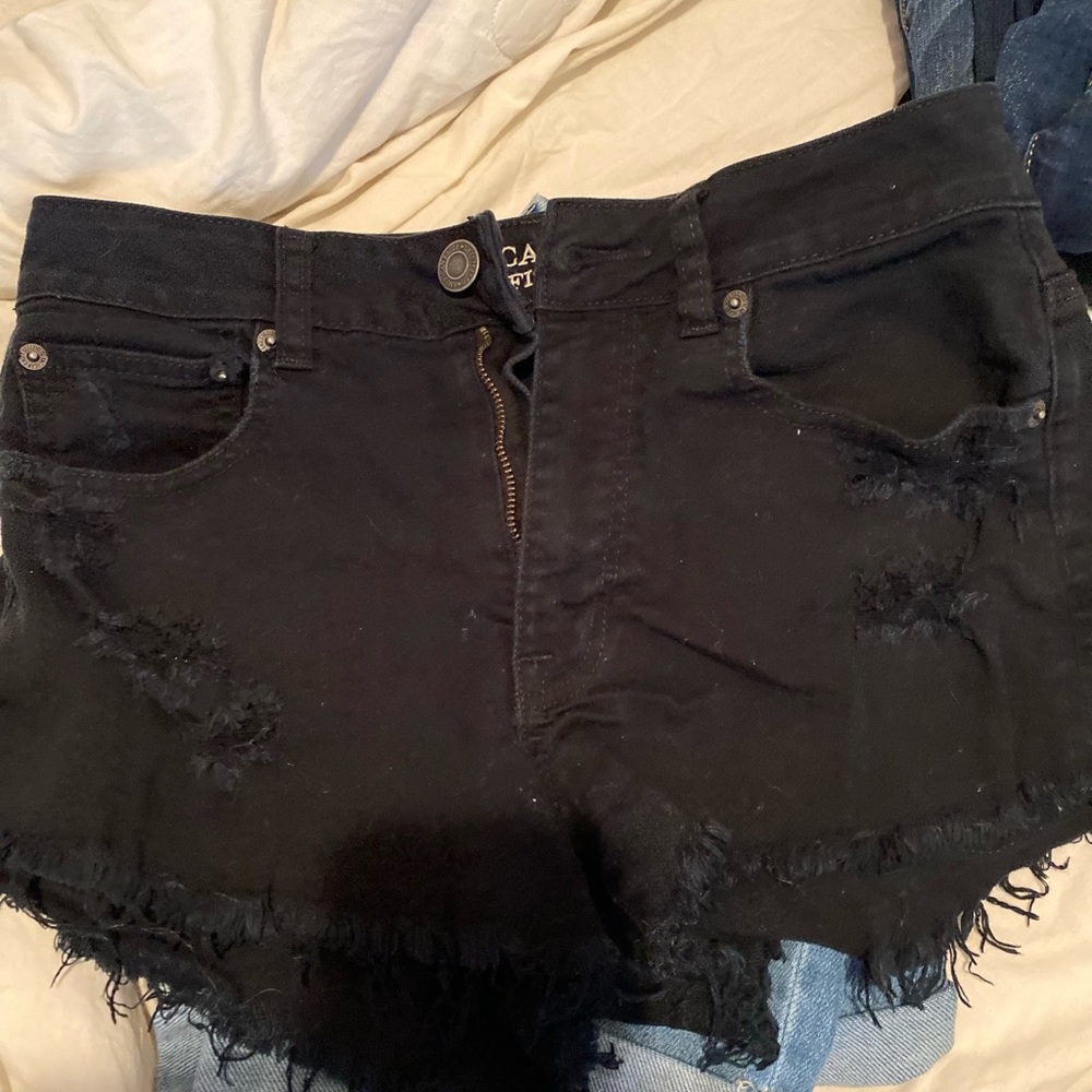Black AE size 8 high rise shorts